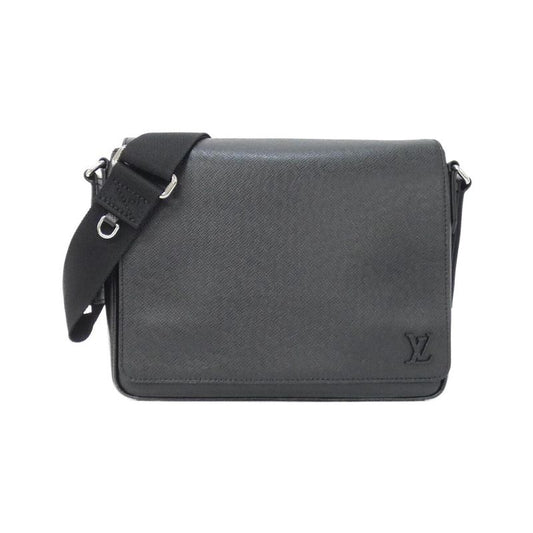 Louis Vuitton Taiga District PM M30850 Shoulder Bag