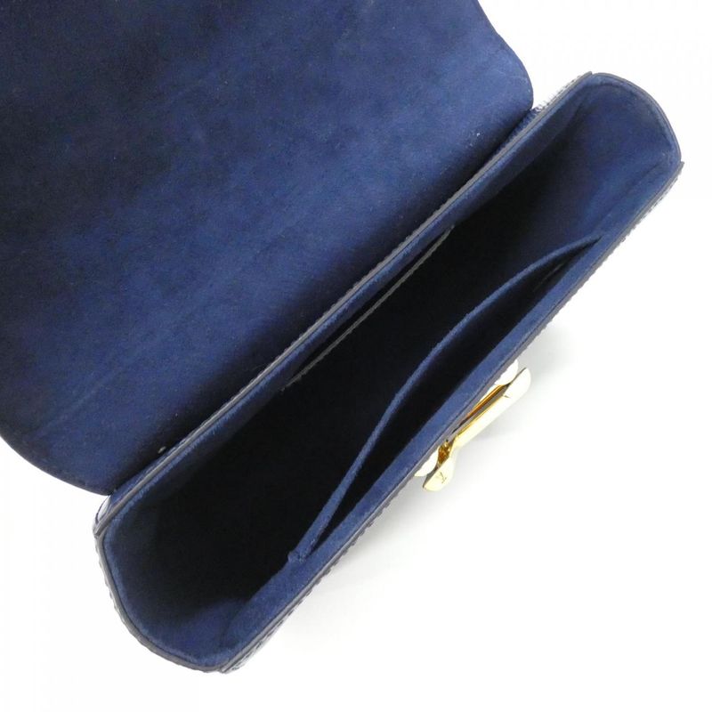 Louis Vuitton Twist MM M53090 Shoulder Bag