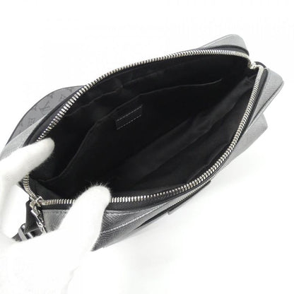 Louis Vuitton Taiga Llama Outdoor Messenger M30830 Shoulder Bag