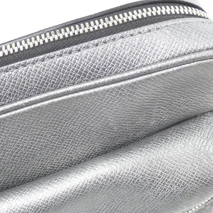 Louis Vuitton Taiga Llama Outdoor Messenger M30830 Shoulder Bag