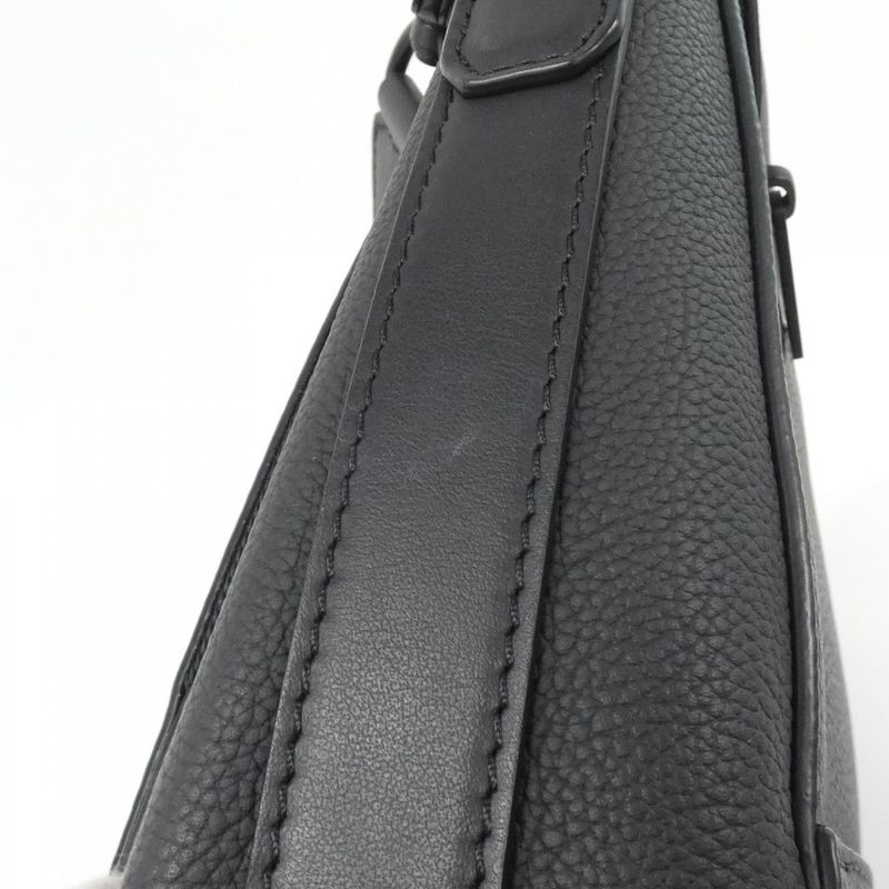 Louis Vuitton LV Aerogram Takeoff Messenger M57080 Shoulder Bag