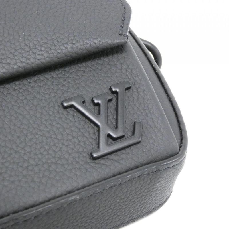 Louis Vuitton LV Aerogram Pilot Wearable Wallet M83563 Shoulder Bag