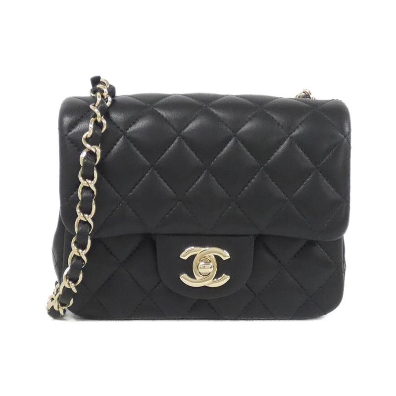 Chanel 35200 Shoulder Bag