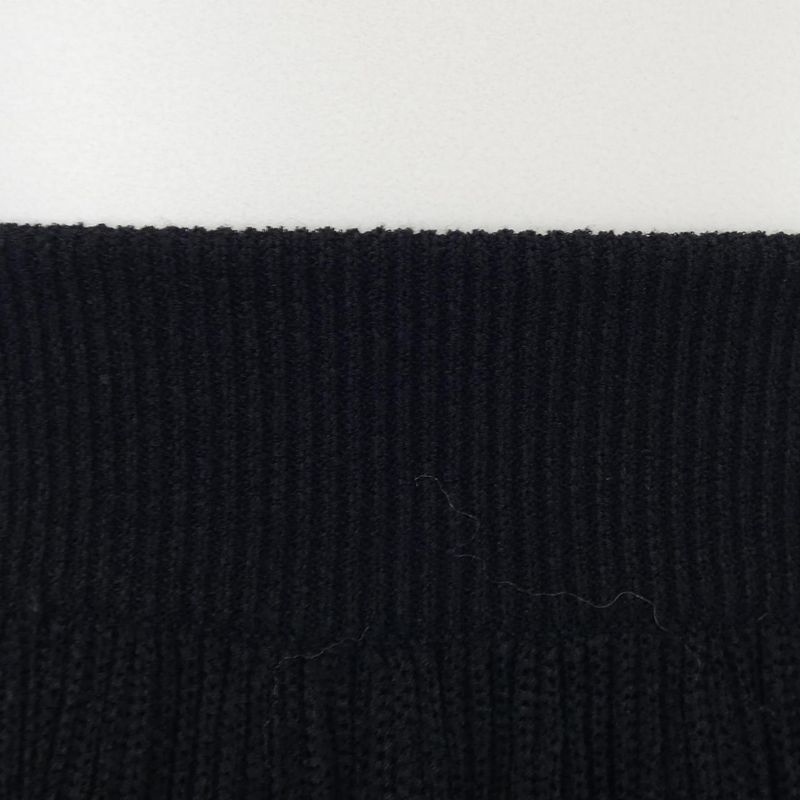 Chanel P56176k07344 Skirt