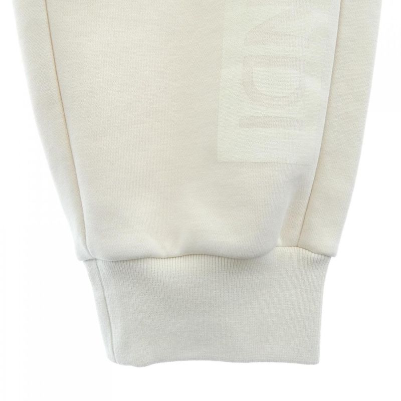 Fendi Fab345 AK9S Pants