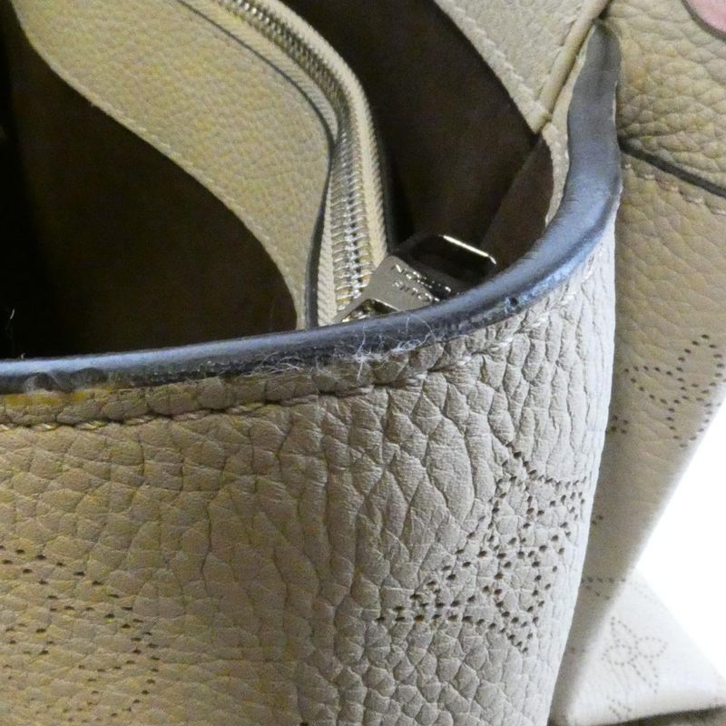 Louis Vuitton Mahina Sèvres M41791 Shoulder Bag