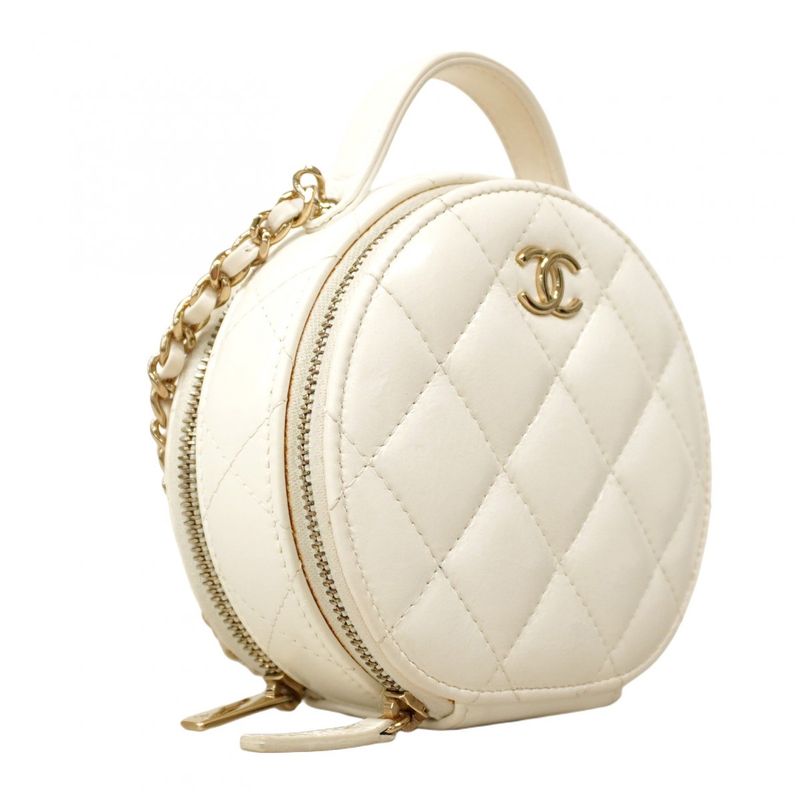 Chanel Shoulder Bag Matelasse Lambskin White Chien Pan Gold Hardware Women