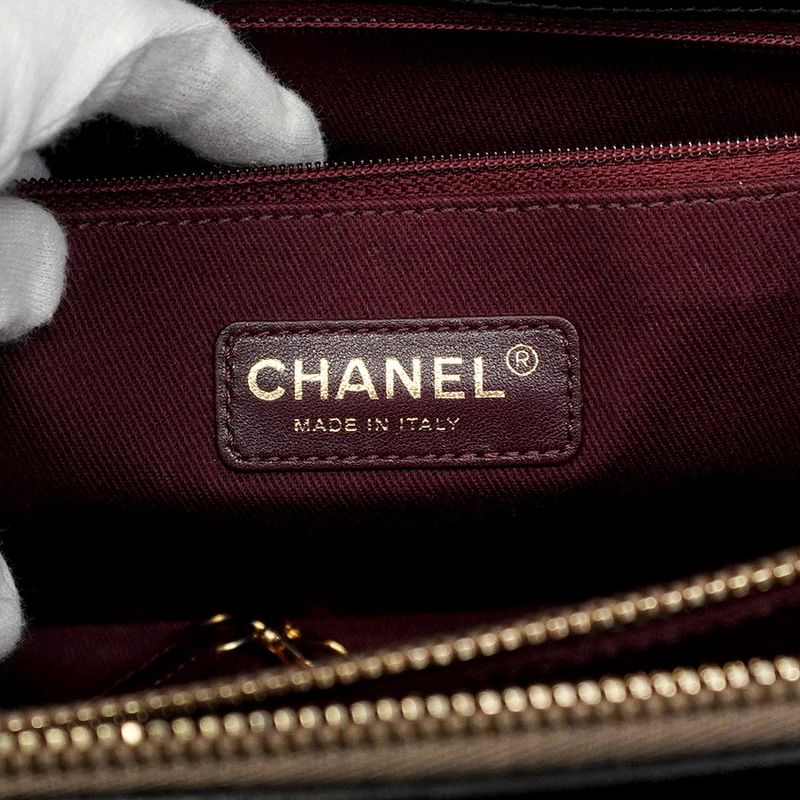 Chanel Shoulder Bag Wild Stitch Leather Black Chien Pan Gold Hardware Women