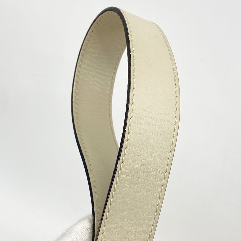 Gucci Shoulder Bag GG Canvas 388930 Canvas Beige Chien Pan Gold Hardware Women