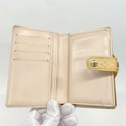 Louis Vuitton Wallet Vernis Porte Monnaie Viennois M91314 Marshmallow Pin Cles