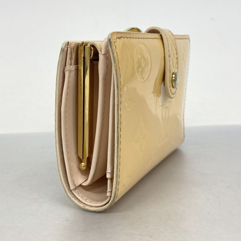 Louis Vuitton Wallet Vernis Porte Monnaie Viennois M91314 Marshmallow Pin Cles