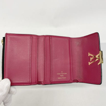 Louis Vuitton Trifold Wallet Taurillon Portefeuille Capucines XS M68587 Noir