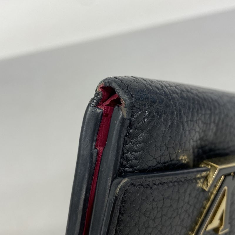 Louis Vuitton Trifold Wallet Taurillon Portefeuille Capucines XS M68587 Noir