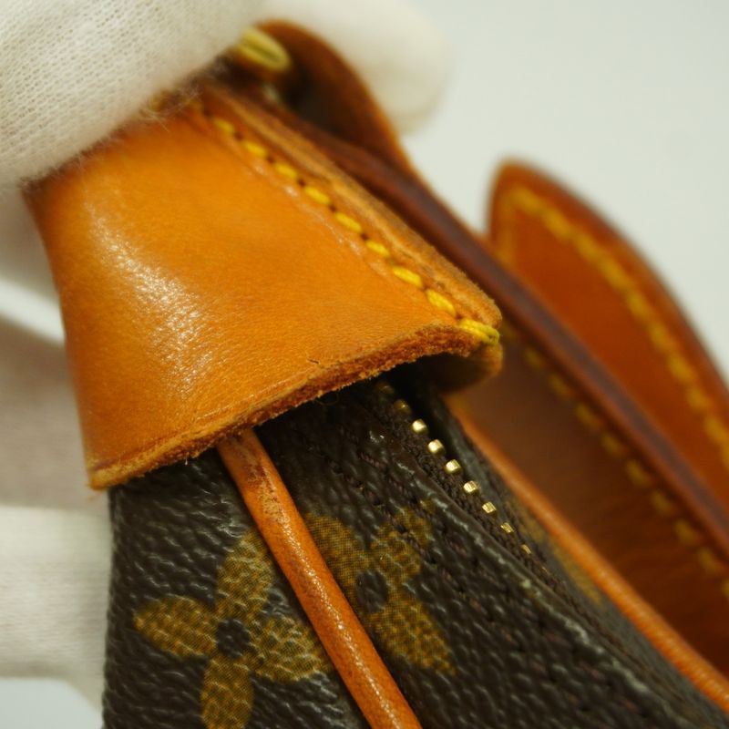 Louis Vuitton Shoulder Bag Monogram Boulogne 30 M51265 Brown Ladies