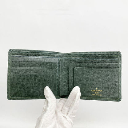 Louis Vuitton Billfold Taiga Portobier Carte Cles Di M30464 Epi Cair Mens