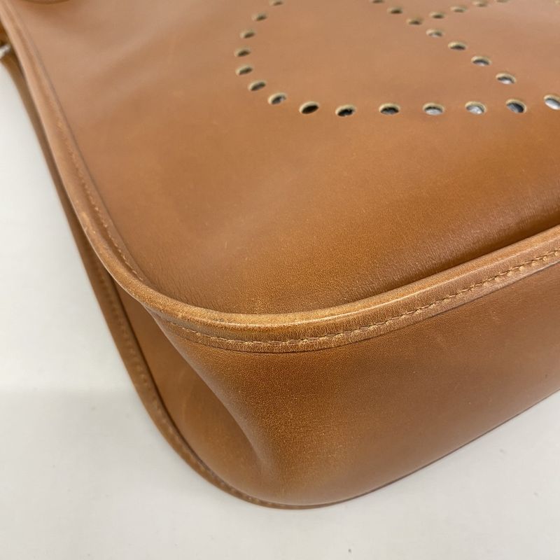 Hermes Shoulder Bag Evelyn 1 Box Calf Noisette Gold Hardware □F Engraved Ladies