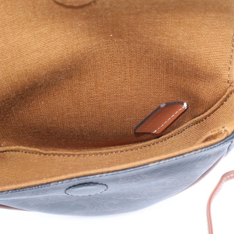 Celine Mini Triomphe Shoulder Bag Pochette Brown 10i192dm5