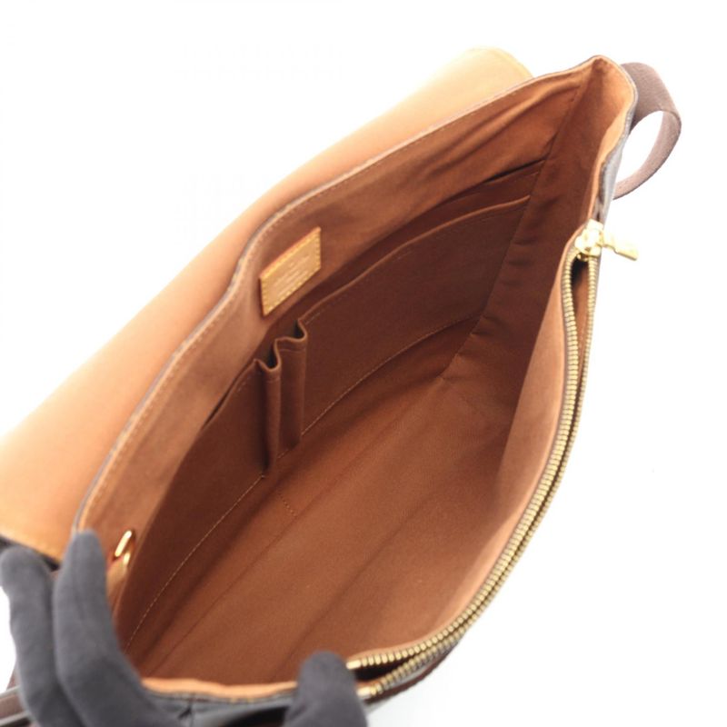 Louis Vuitton Shoulder Bag Messenger Bobourg MM Monogram M97038 PVC Coated