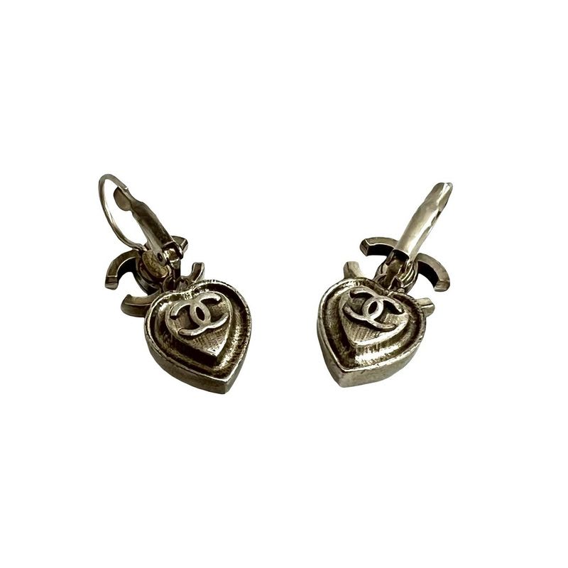 Chanel Coco Mark Heart Motif Plated Earrings Accessories Small 04A