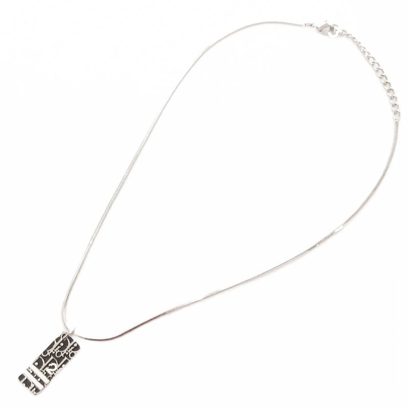 Christian DIOR Necklace Pendant Plate Trotter Silver Color AE - GY47