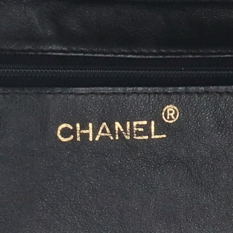 Chanel Matelasse Turnlock Shoulder Flap Lamb Skin Shoulder Bag Women