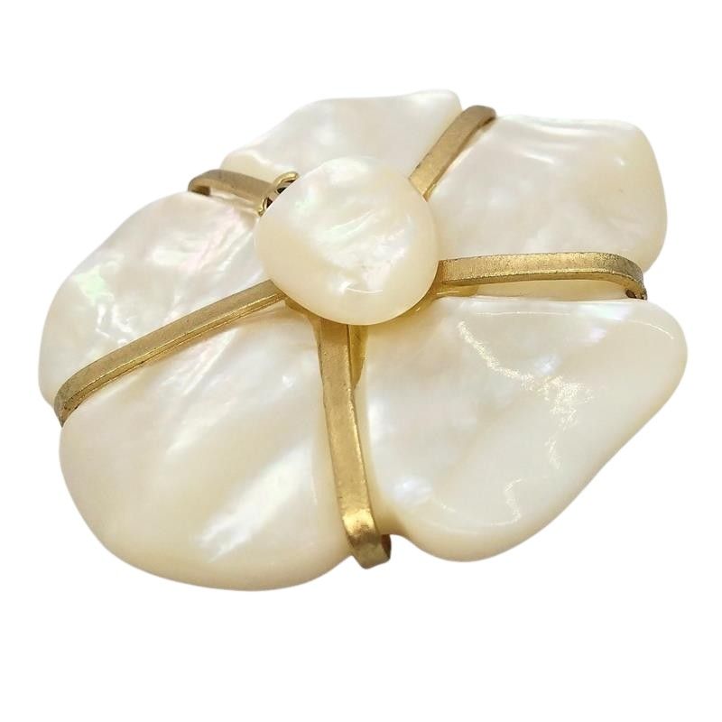 Chanel Camellia Coco Mark 01a Brooch Shell G