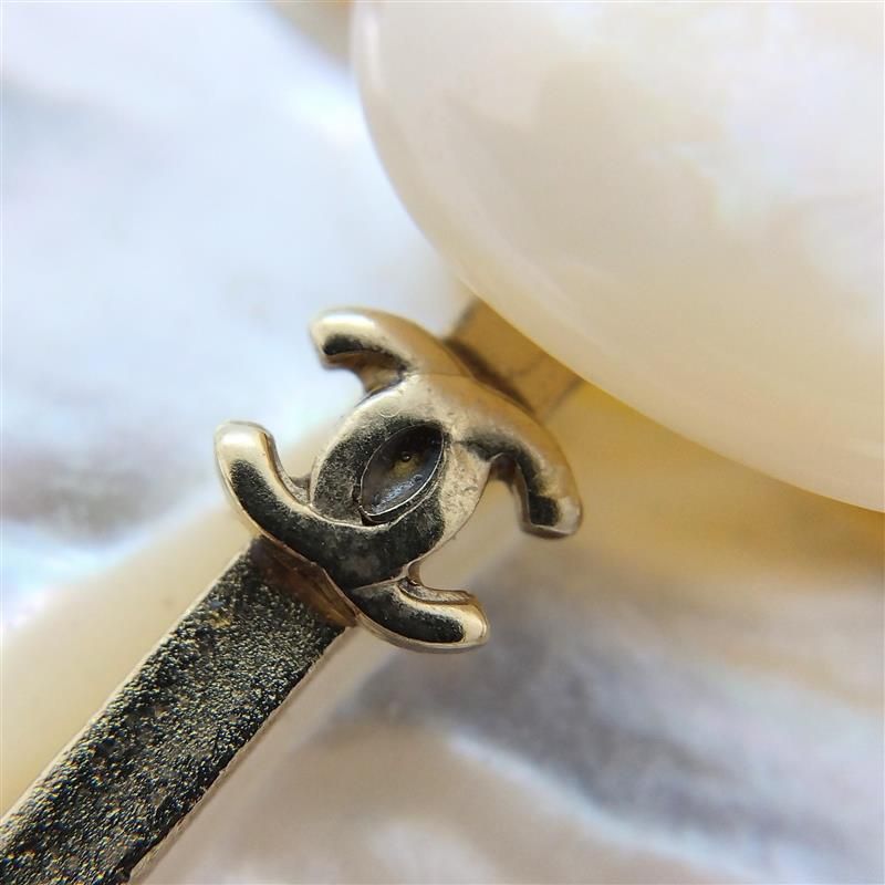 Chanel Camellia Coco Mark 01a Brooch Shell G