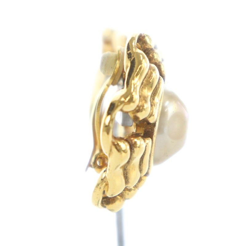 Chanel Earrings Accessories Clip-on Binaural Logo Pearl Gold Color - GY18 MQ -