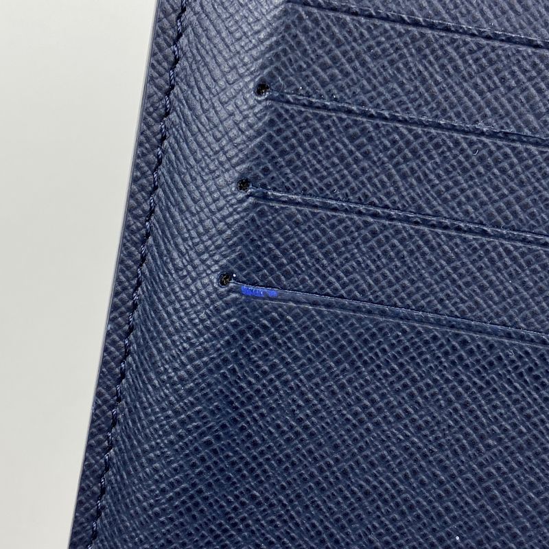 Louis Vuitton Portefeuille Blazer Foldable Long Wallet Taiga Blue Marine M30502