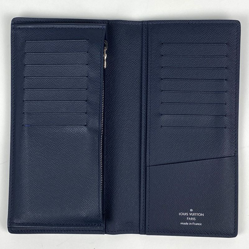 Louis Vuitton Portefeuille Blazer Foldable Long Wallet Taiga Blue Marine M30502