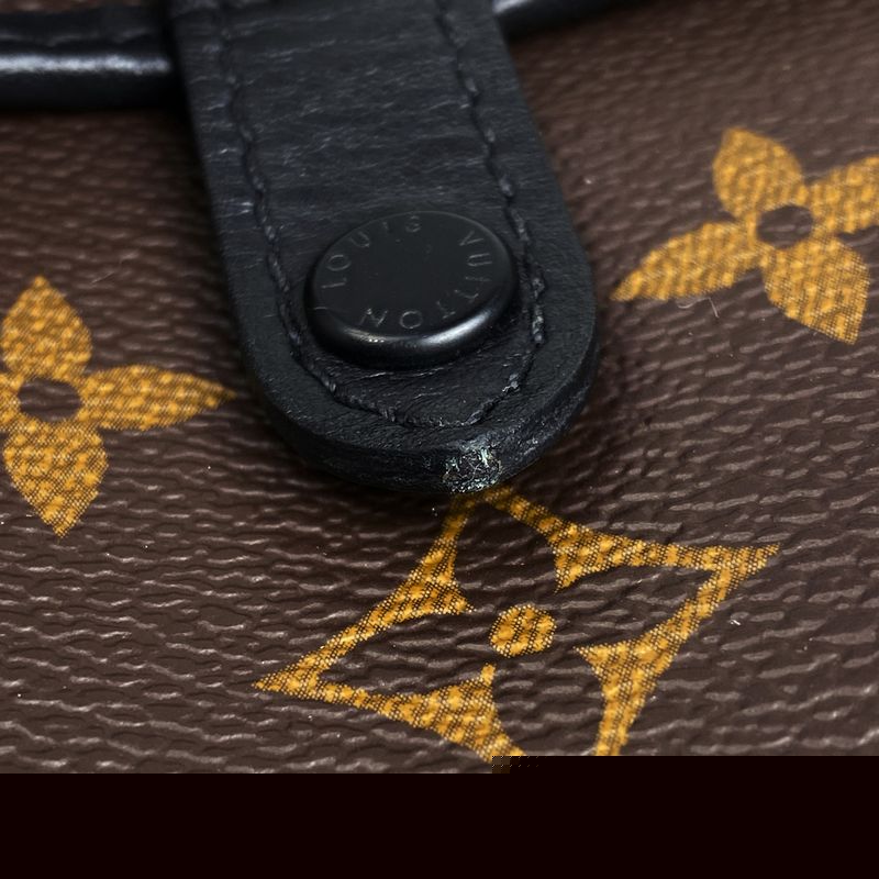 Louis Vuitton Christopher Wearable Wallet Crossbody Shoulder Bag Monogram