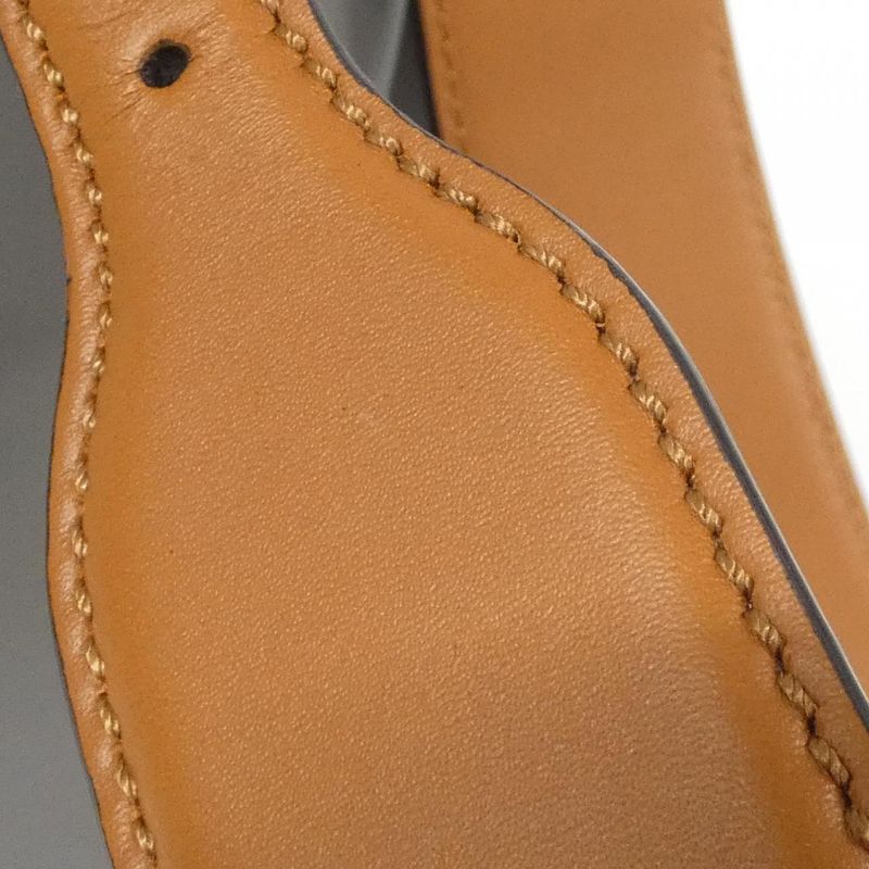 Fendi Peekaboo Iconic Medium 8bn290 ACO9 Bag