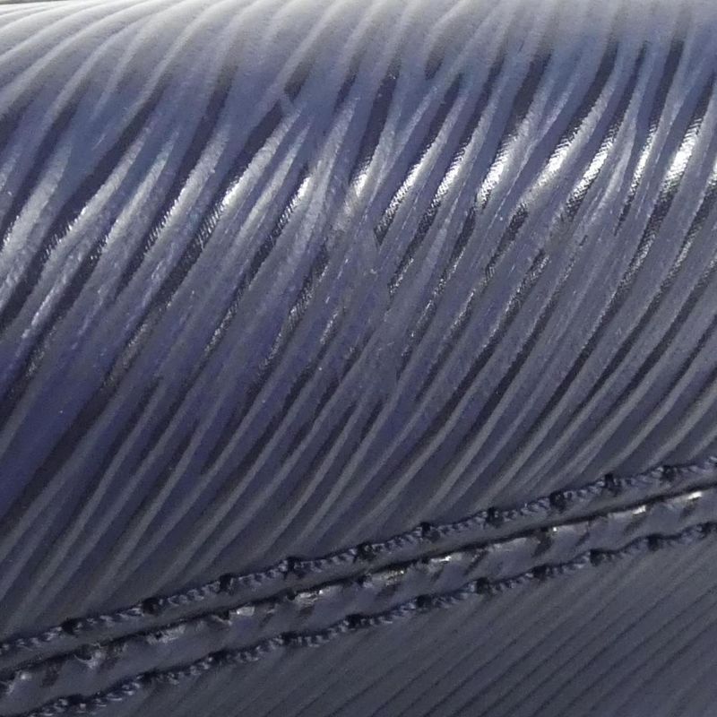 Louis Vuitton Twist MM M53090 Shoulder Bag