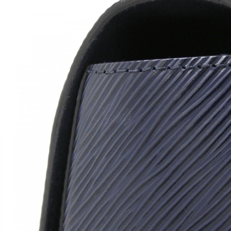 Louis Vuitton Twist MM M53090 Shoulder Bag