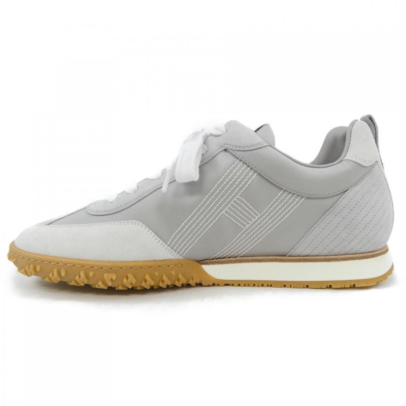 Hermes 211935z Sneakers