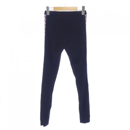 Chanel P65170v61046 Pants