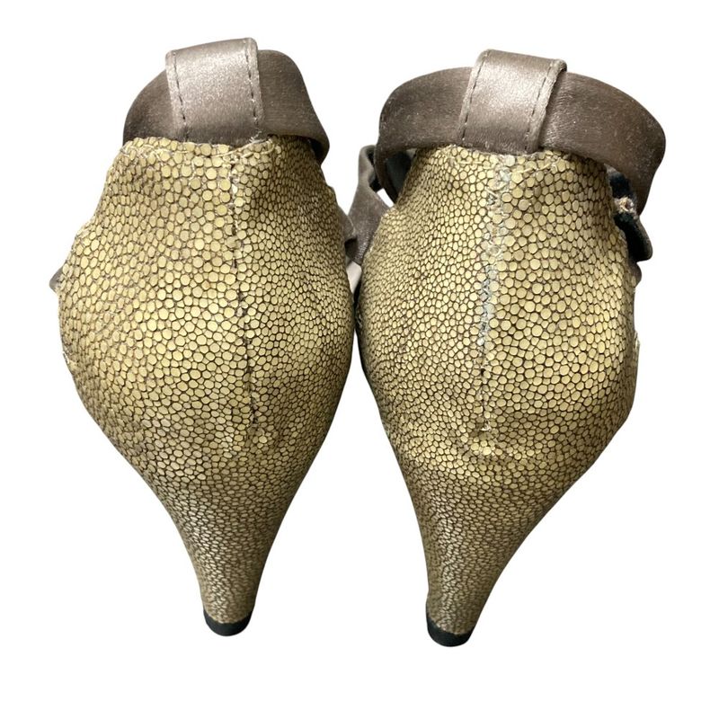 Good Celine Stingray Leather Strap Mules Size 37 Approx 23.5cm (9.25in) Gray