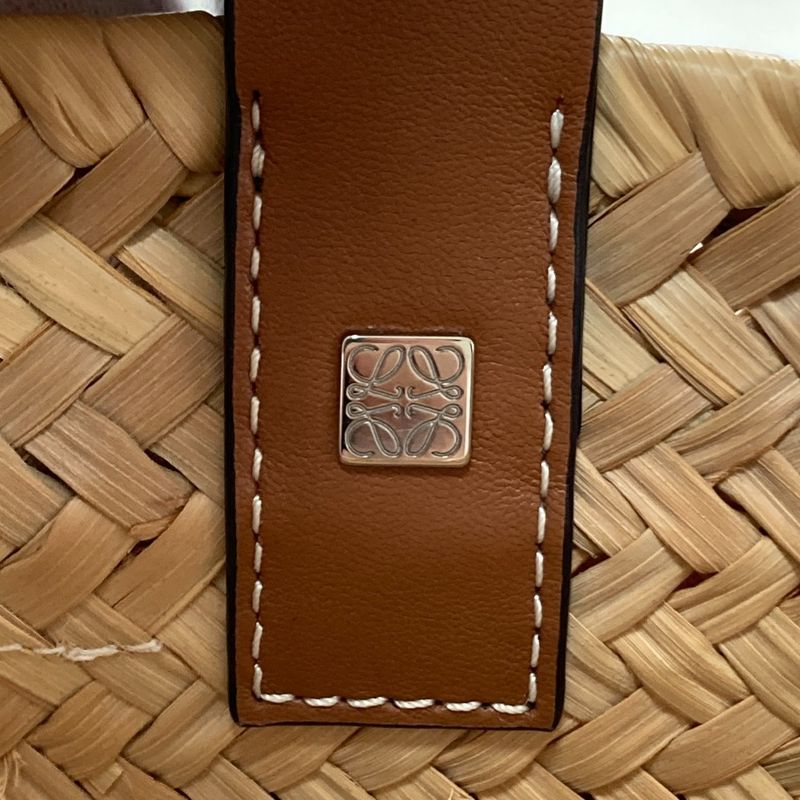 Loewe Anagram Leather Patch Handbag Basket Bag Small 327.02s93 Brown Ladies Used
