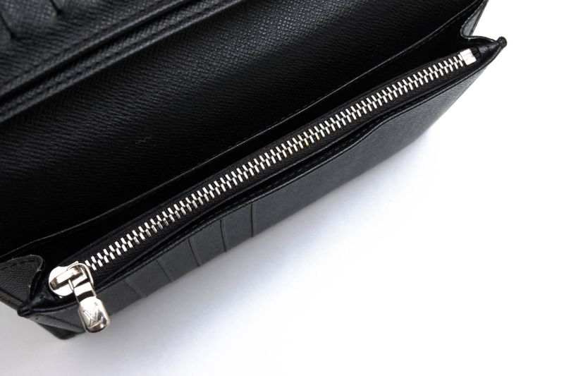 Louis Vuitton Long Wallet Men Leather Genuine Leather Black M32572 Portefeuille