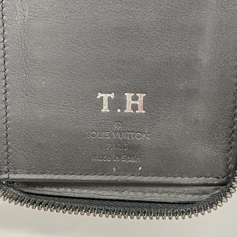 Louis Vuitton Long Wallet Monogram Shadow Zippy Wallet Vertical M62902 Black