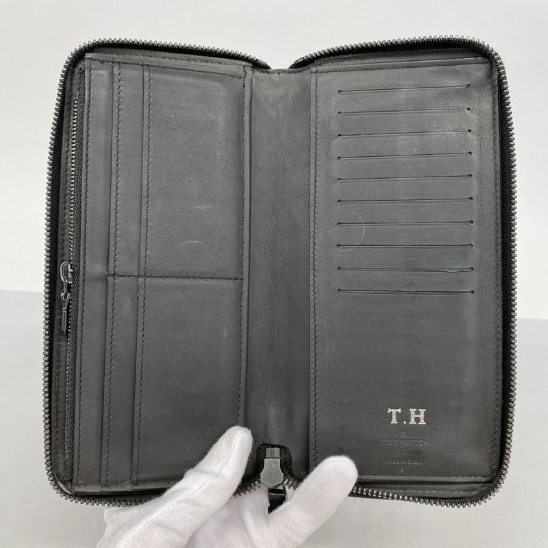 Louis Vuitton Long Wallet Monogram Shadow Zippy Wallet Vertical M62902 Black