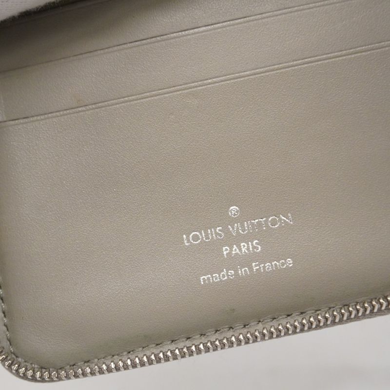 Louis Vuitton Wallet Mahina Zippy Compact Wallet M81653 Grey Ladies