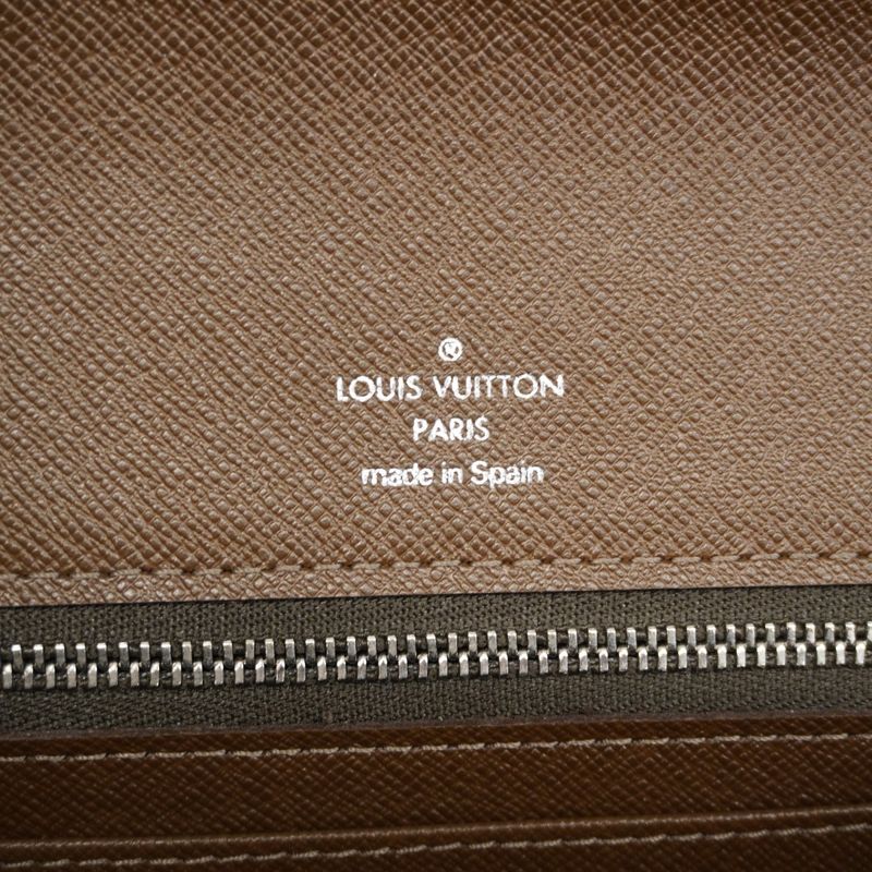 Louis Vuitton Clutch Bag Taiga Selenga M30788 Grizzly Men's