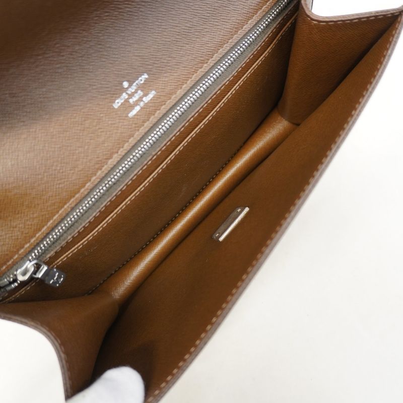 Louis Vuitton Clutch Bag Taiga Selenga M30788 Grizzly Men's