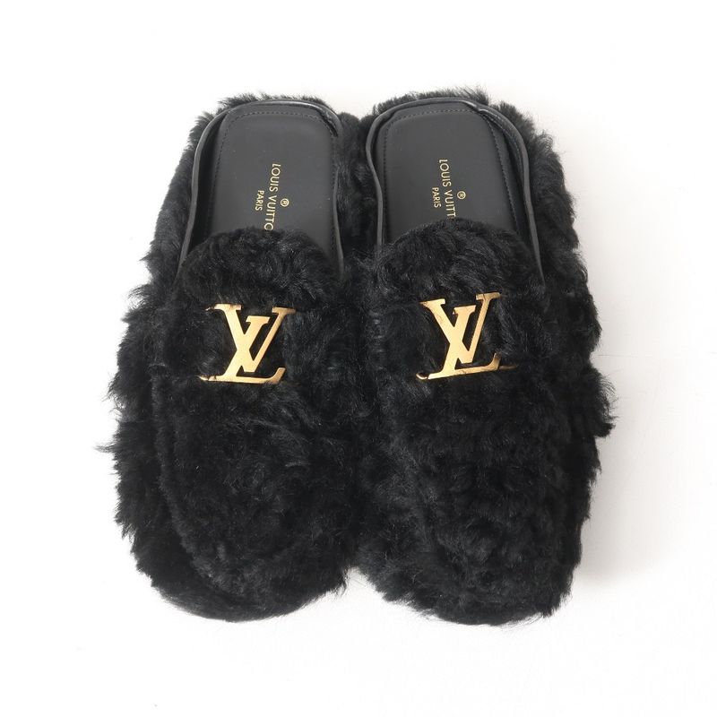 Louis Vuitton Sandals Size 9 LV Logo Fur Sandals Shoes Made in Italy 20251124