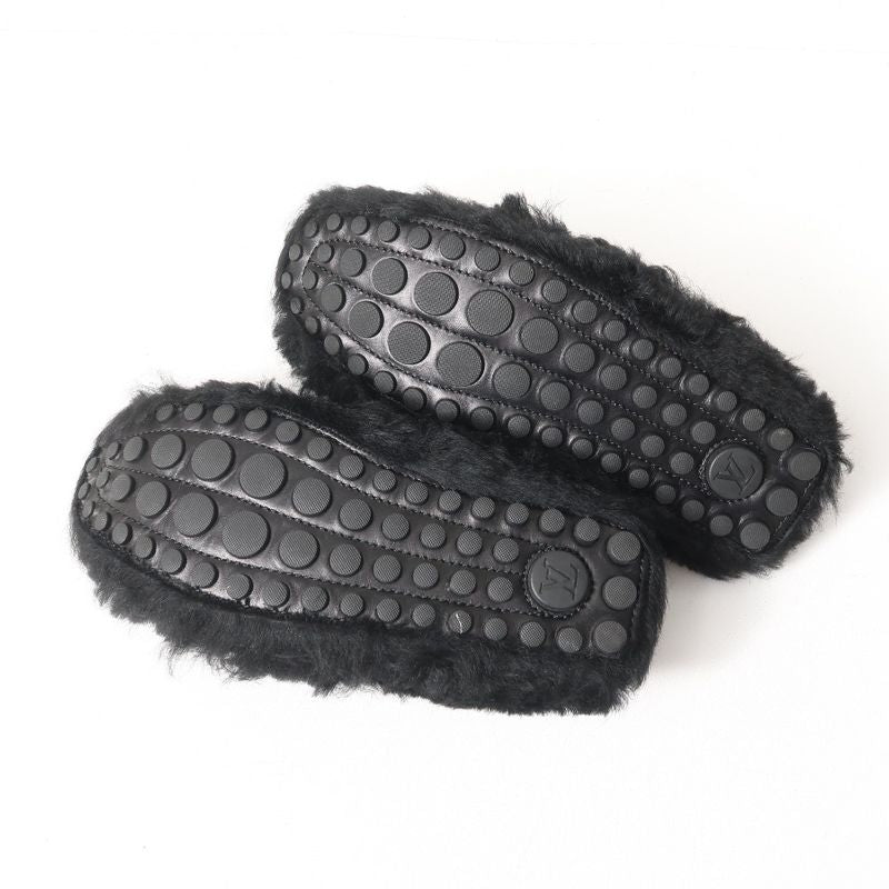 Louis Vuitton Sandals Size 9 LV Logo Fur Sandals Shoes Made in Italy 20251124