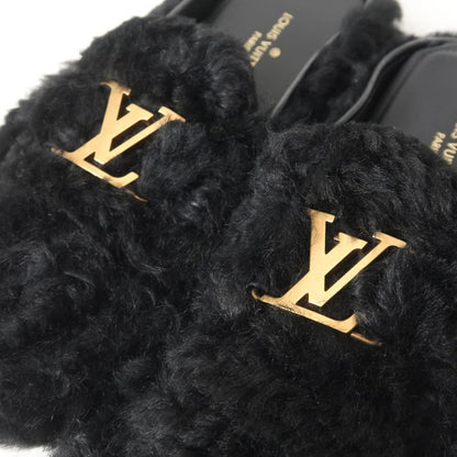 Louis Vuitton Sandals Size 9 LV Logo Fur Sandals Shoes Made in Italy 20251124