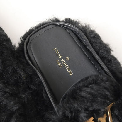 Louis Vuitton Sandals Size 9 LV Logo Fur Sandals Shoes Made in Italy 20251124