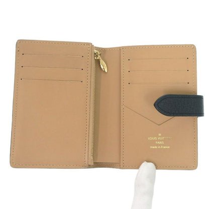 Louis Vuitton Capucines Compact Vertical M81561 Taurillon Leather Black Bifold