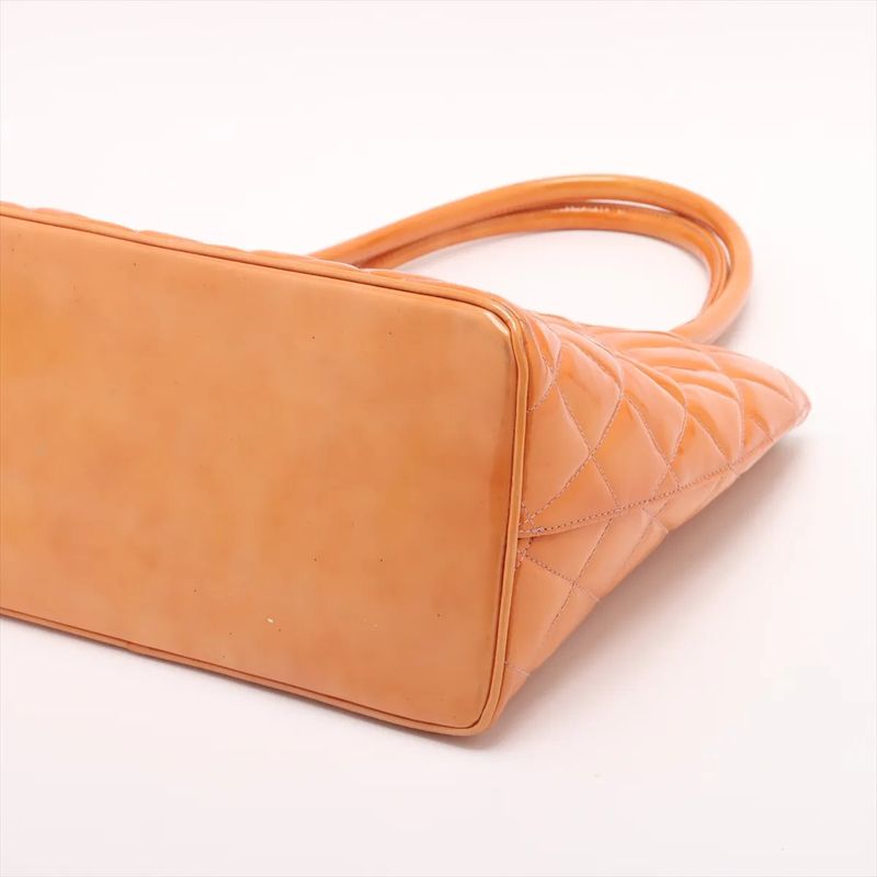 Chanel Serial Sealed Reproduction Medallion Leather Tote Bag Matelasse Shoulder